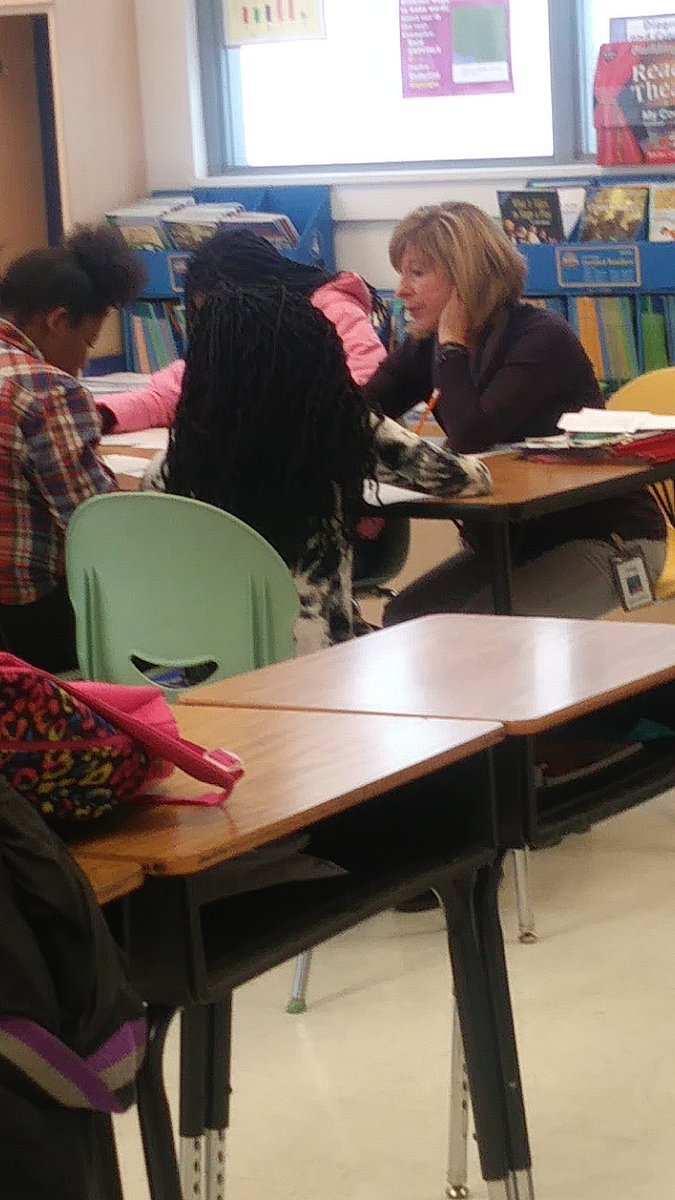 Stephen74679559's tweet photo. Mrs. Herrod is always willing to jump in and help our Bumble Bees. Thank you for all that you do in my classes. https://t.co/O6Qad5cb4b