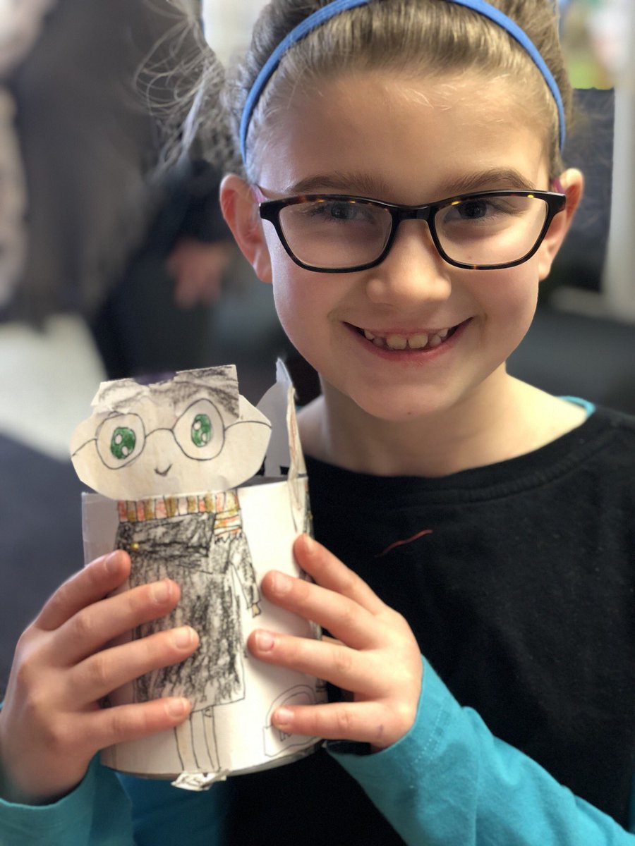 shortartists's tweet photo. Look at the cute cans that came on today for our “CutestCanContest” 💕 Cans are due after break @MortonPRIDE #end68hoursofHunger #OnceACard https://t.co/SHkwE4JRha