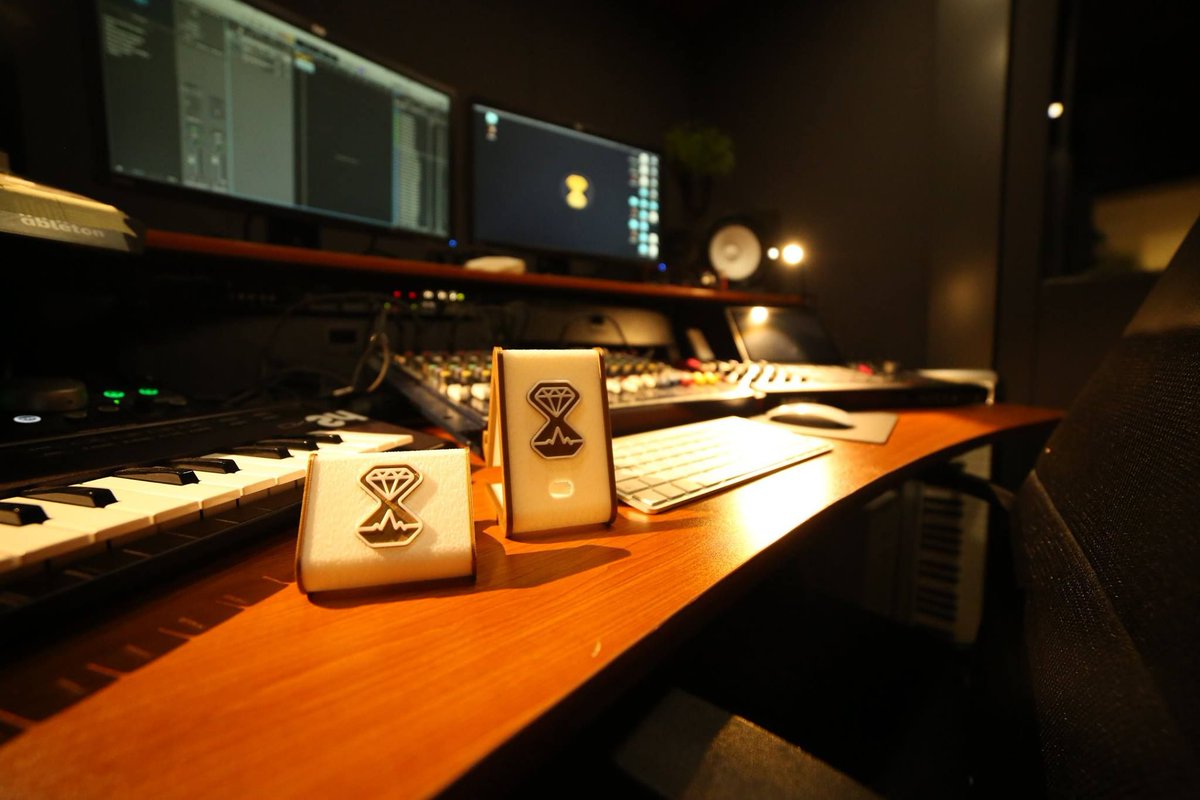 Shop our studio tools here: 
buff.ly/2DrfeIa 🚀🚀🚀🚀

#tool #studio #producerlife #clockbeats #music