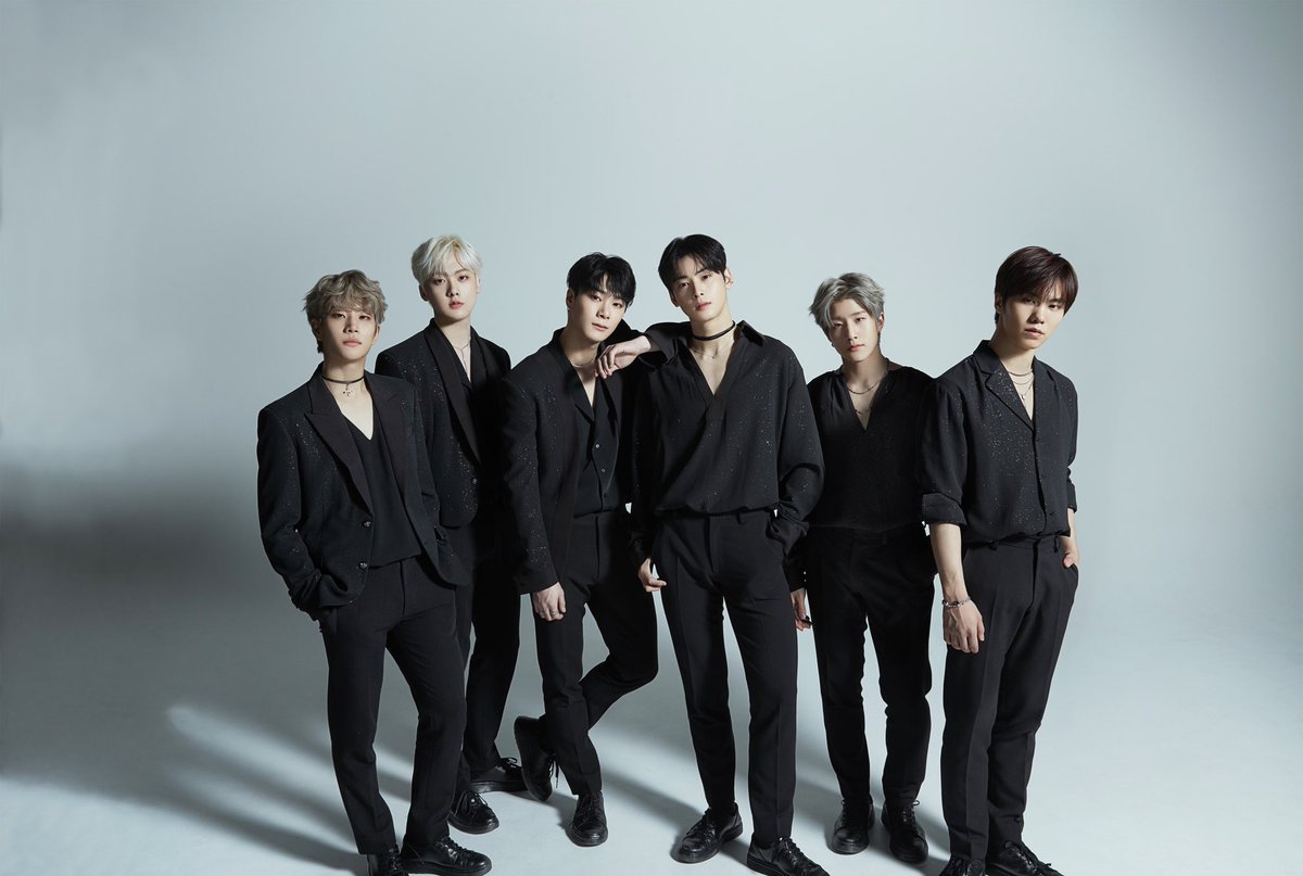 jp_offclastro's tweet photo. 4/3発売「#Venus」UNIVERSAL MUSIC STORE限定セット＜ASTROメンバーソロヴォイスメッセージ会参加権付き＞東京公演(4/6、4/7) の第1次予約販売はこのあと12時からです❕

▼詳細はこちら
https://t.co/2m7bW4XQ8F

#ASTRO #AROHA #花咲ケミライ🌸 https://t.co/a9F9yKke6x