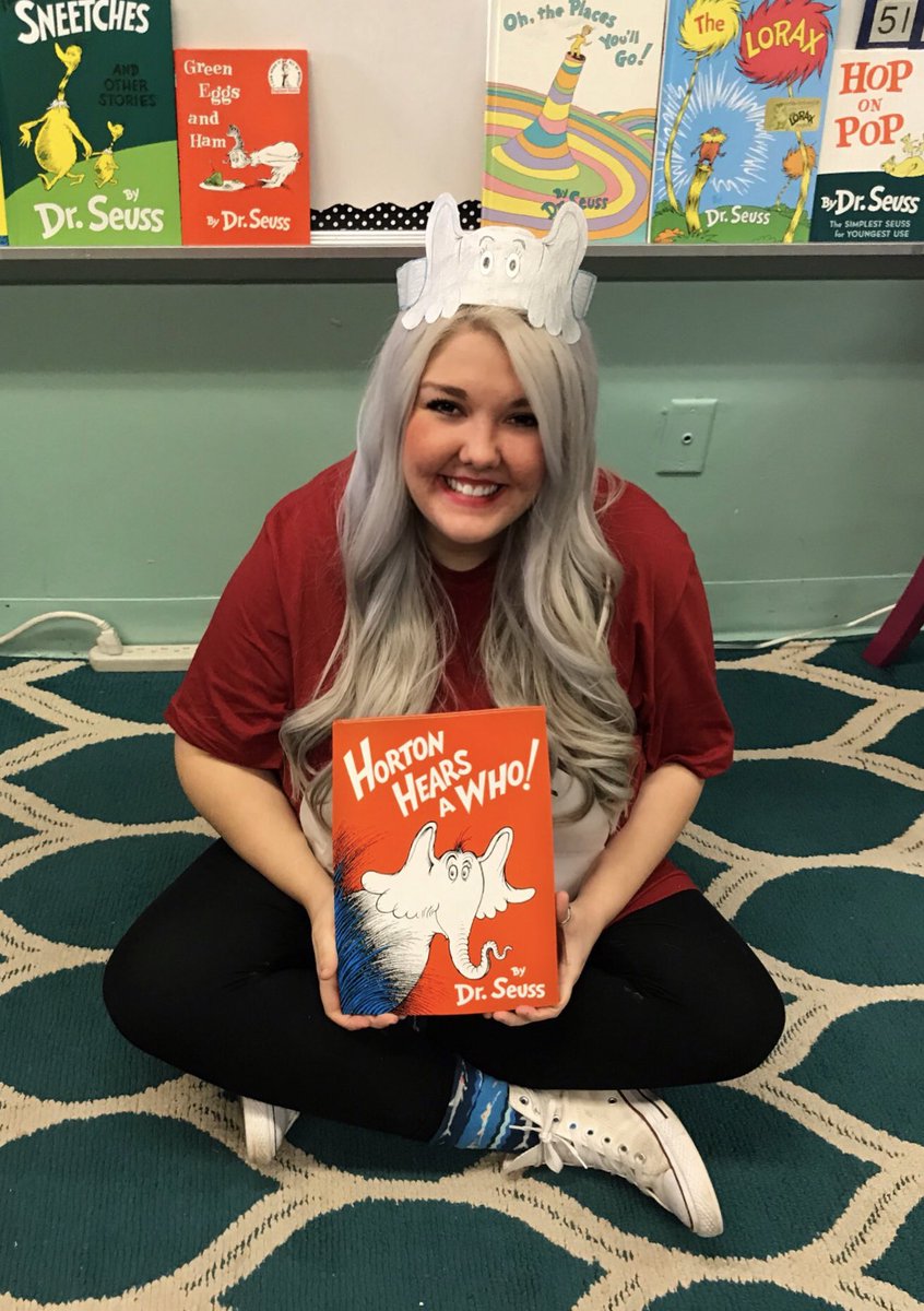 MissSmyly's tweet photo. Day four of SEUSS week!!!
💙💛❤️💚🖤💜
#HortonHearsAWho 
#OhThePlacesYoullGo https://t.co/zqTnaTt24t