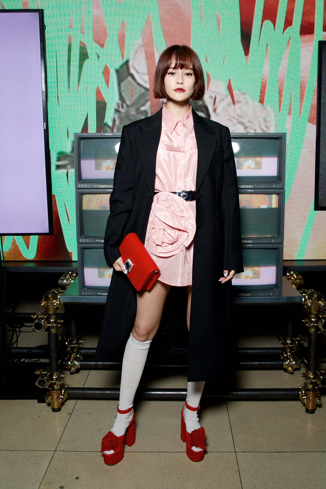 ショートジャケット　韓国コーデ　miumiu風　春 ショートジャケット 韓国コーデ miumiu風 春