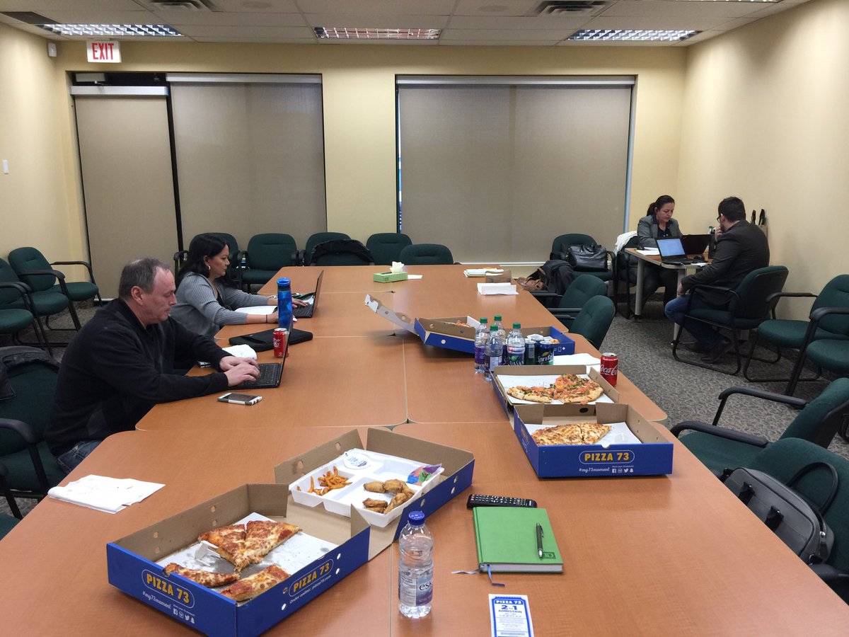 Beaucotey's tweet photo. #callnight with Calgary Blue Team. Ready set go. https://t.co/kmw1j7ZEth