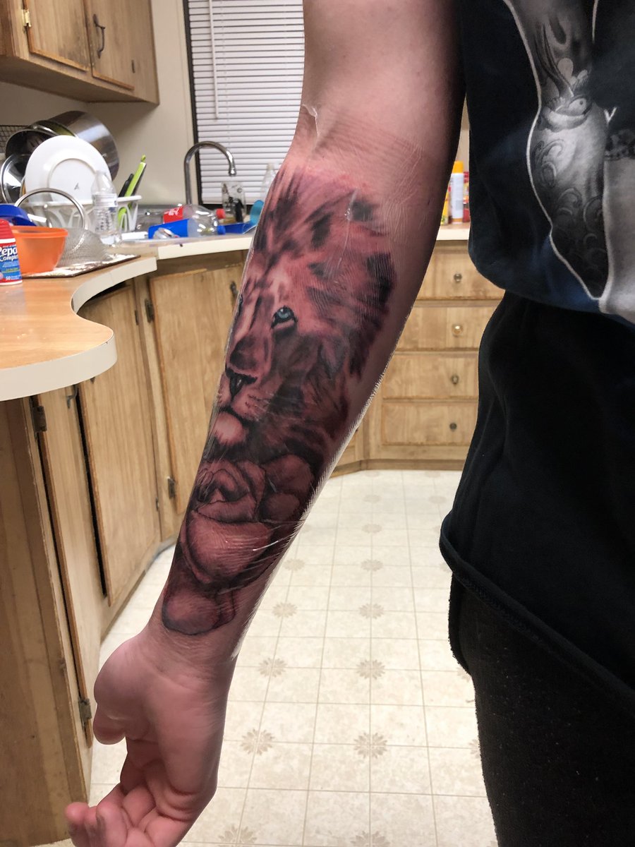 DavidRMany's tweet photo. my first tattoo what do you guys think https://t.co/2cwo9rZrv8