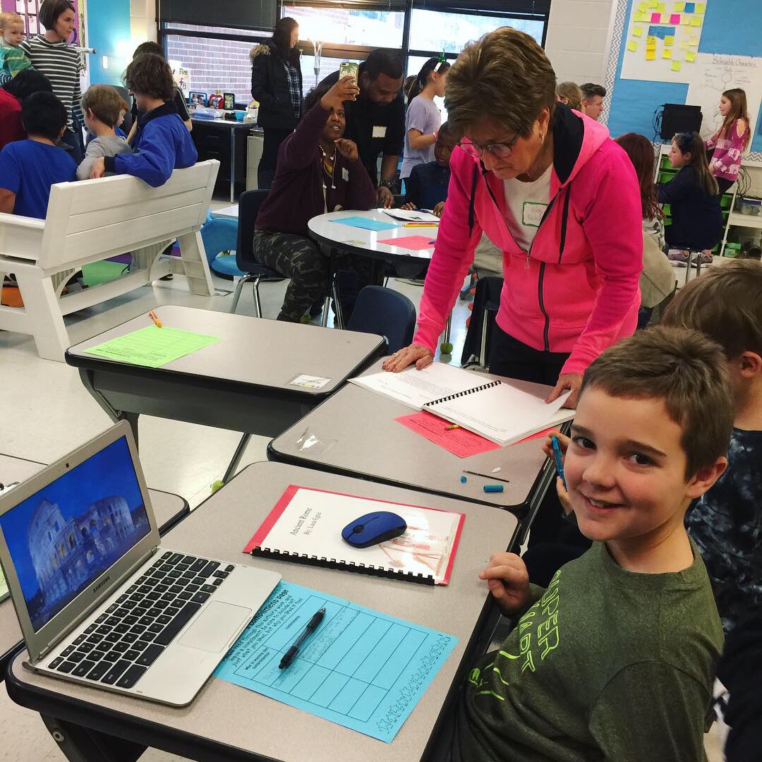 Kim Leighton tweet media