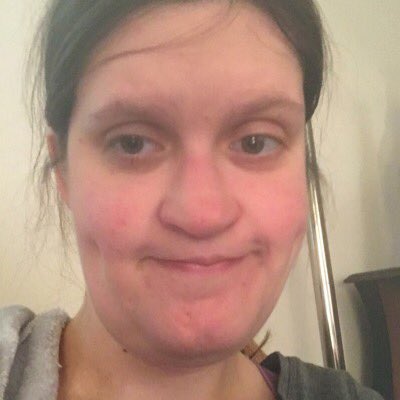 ChelseaMarieMa3's tweet photo. Brand new Twitter cause I don’t remember my password to my old Twitter https://t.co/QKlYr75Ei1