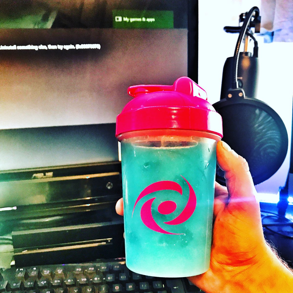 ApexINTEL_'s tweet photo. Perfection ⁦@GFuelEnergy⁩ https://t.co/R8zv9xuZ15