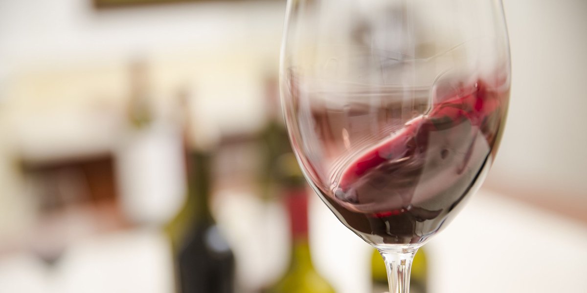 SA_PIRSA's tweet photo. Weโre pleased to have @penfolds @darenbergwine @eldertonwines @HentleyFarm @chapelhillwine and #whistlingkitewines joining us at this yearโs #cellardoorfest โ all #BestofWineTourism award winners! https://t.co/0bBBeVhiAy #cdfadelaide #SAWine https://t.co/qBNEqtT9LL