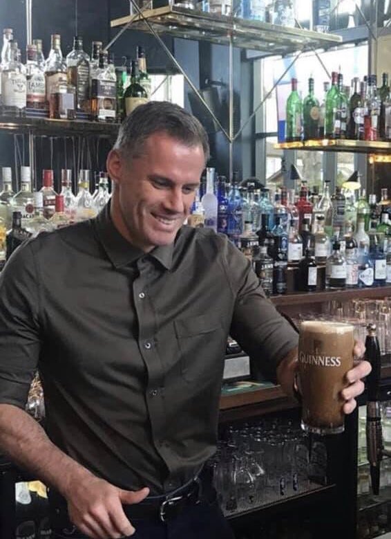 CarrasNYC's tweet photo. @Carra23 Moonlighting in Dublin. #MyBartender #Barman @GuinnessIreland @GuinnessUS https://t.co/1RdOwhIXnb
