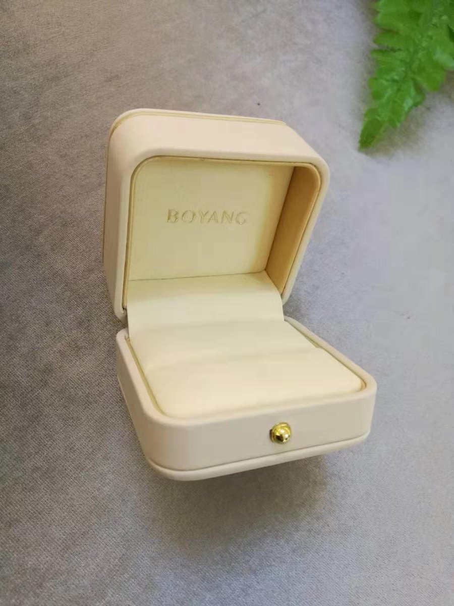 New launch style - PU leather box for rings! #ringbox #luxuryjewelrybox #highendringbox #boyangpack