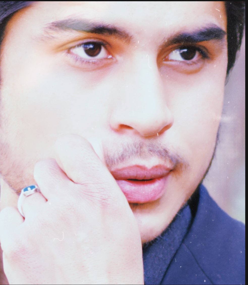 iSaadKhan7's tweet image. #Newlook #simpleclick #mobileclick #pakistanmodelagency