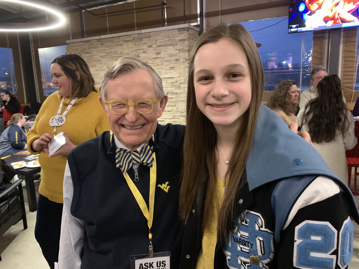 brianat_513's tweet photo. 8 years ago, I met @gordongee when he was president at Ohio State. Today, I got to talk to him about @WestVirginiaU https://t.co/G0emipO205