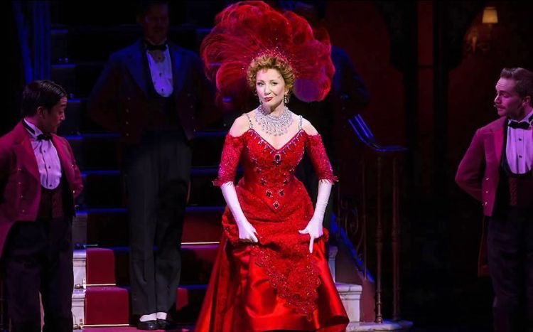 Happy birthday, <a href="/DMurphyOfficial/">Donna Murphy</a> ! Kick up your heels and have a wonderful day!♥️
