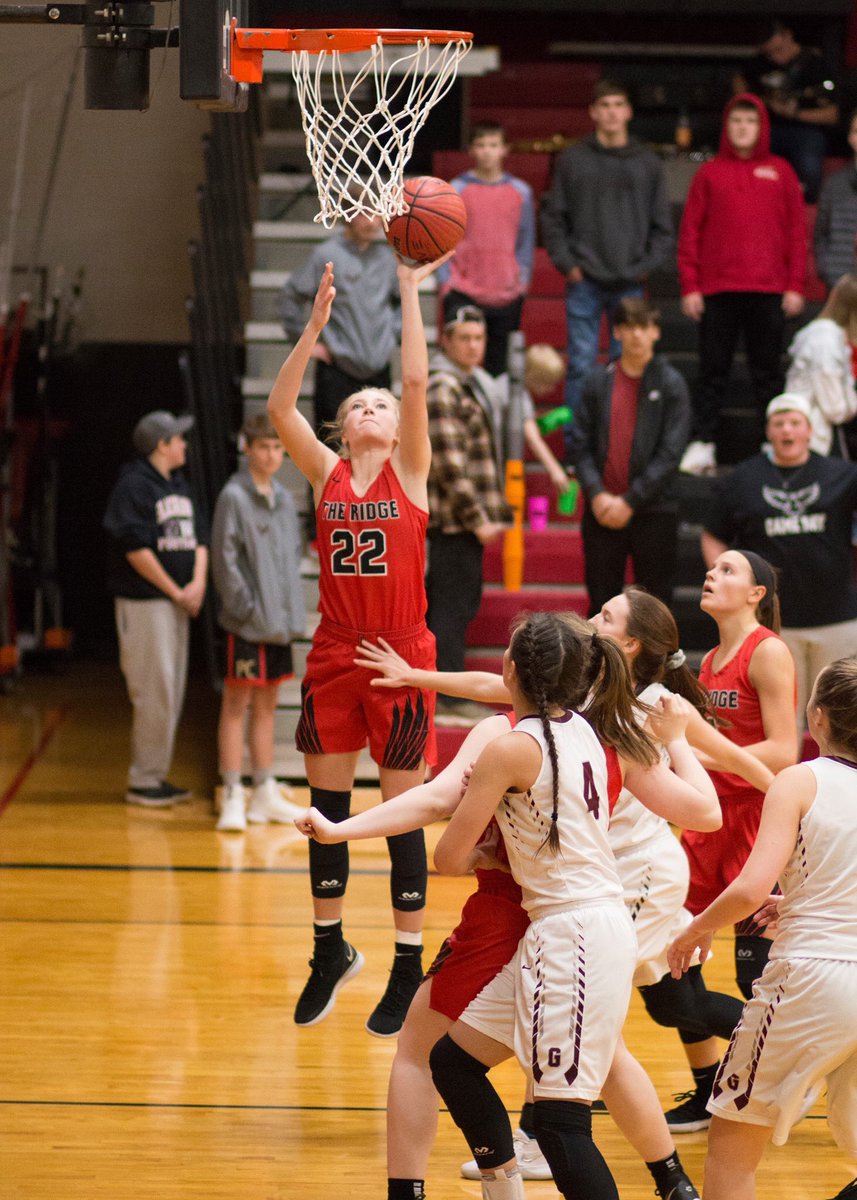 PRHS_LadyHawks's tweet photo. Big Congratulations to Lady Blackhawk Blakelee Winn for being voted 4A All-State Honorable mention and 4A All-Conference Player. One of the best pure athletes/defenders in the state who will be turning some heads over the next couple years! @Blakelee_Winn https://t.co/9uY5TyTIpR