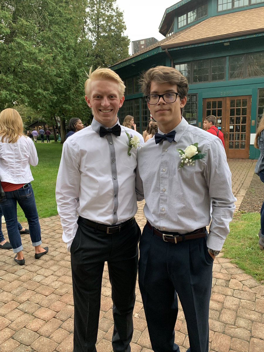 BrettEarnest's tweet photo. Happy birthday Phil! Can’t wait to kill the 4x400 and 4x800 with you in track this year🏃🏼‍♂️❤️ https://t.co/KpoW2X4emX