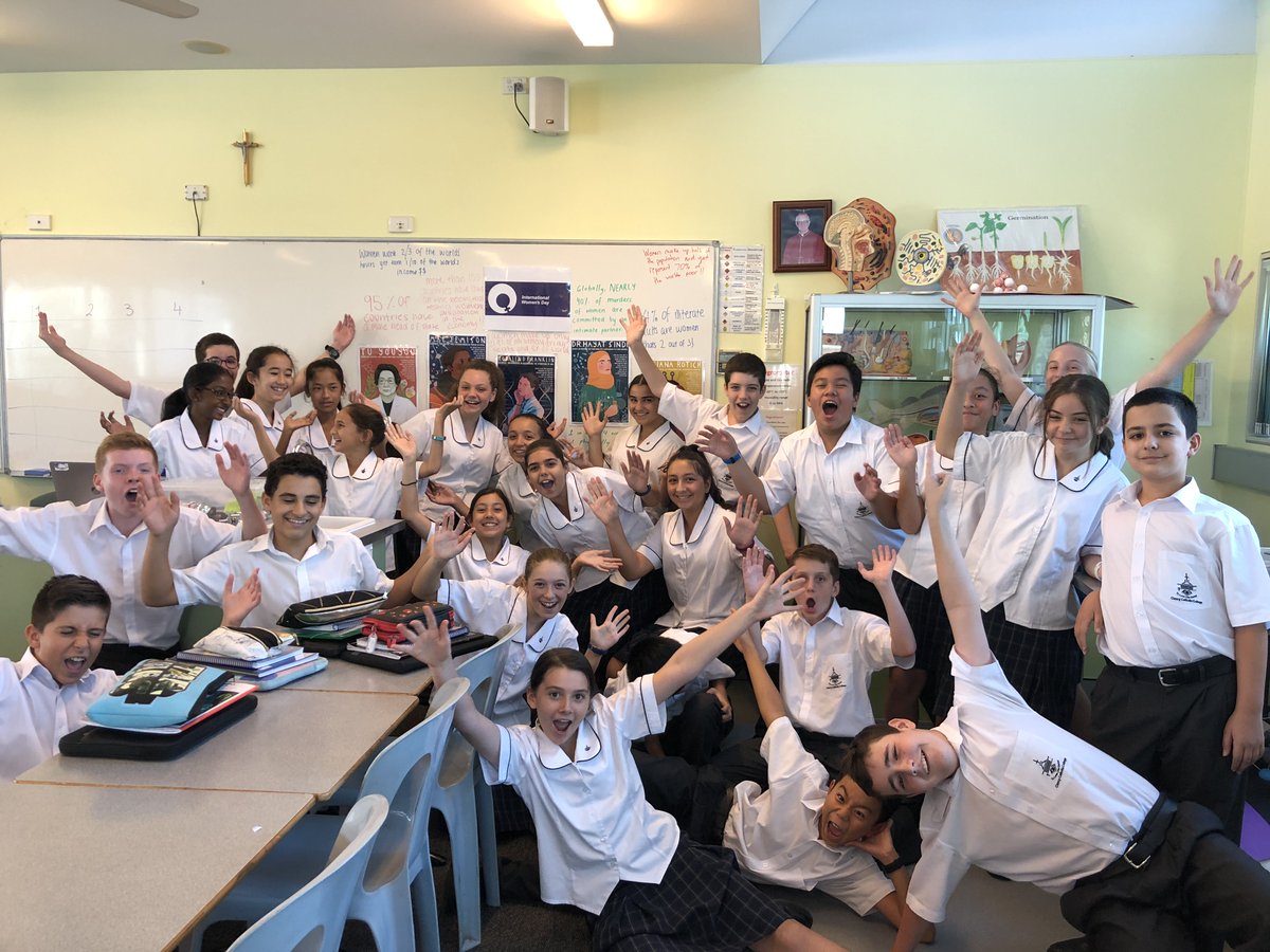 ash_hanning's tweet photo. Happy International Womens Day from all of us at #ClancyScience #equality #empowerwomen #womeninscience #labladies @CCCWestHoxton @D_Fetterplace @gracemamo https://t.co/UM4q7uyHhq