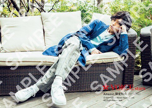 TVguidePERSON's tweet photo. 【「TVガイドVOICE STARS vol. 9」3/29発売】なお、Amazonさん(@AmazonJP)でお買い求めいただくと、#増田俊樹 さん(@ToshikiMasuda38)の生写真3種のうちランダムで1枚プレゼント。その絵柄を初解禁！在庫には限りがありますので、お早めにご購入ください。詳細はhttps://t.co/7QUxMsoLKJ https://t.co/mXNCUzlY6l