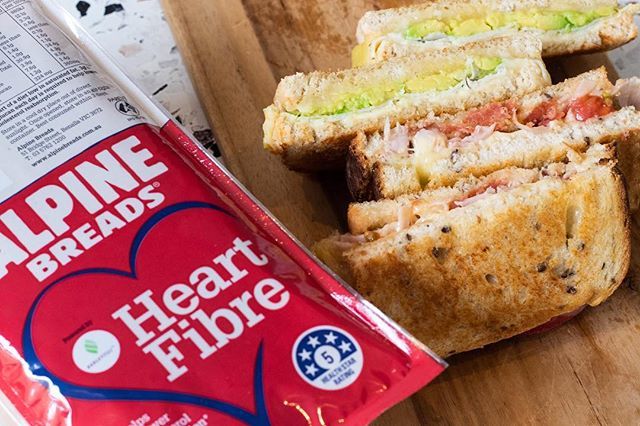 AlpineBreads's tweet image. This weekend is going to be a toasted sandwich kinda weekend. 
#SandwichPorn #sandwich #chicken #ham #salami #cheese #cheeseislife #AlpineBreads #AncientGrains