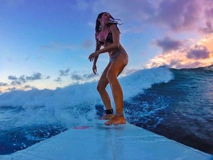 Respect #surf #surfing #sea #sun #wave #girl #woman #rafasurfer #8marzo.