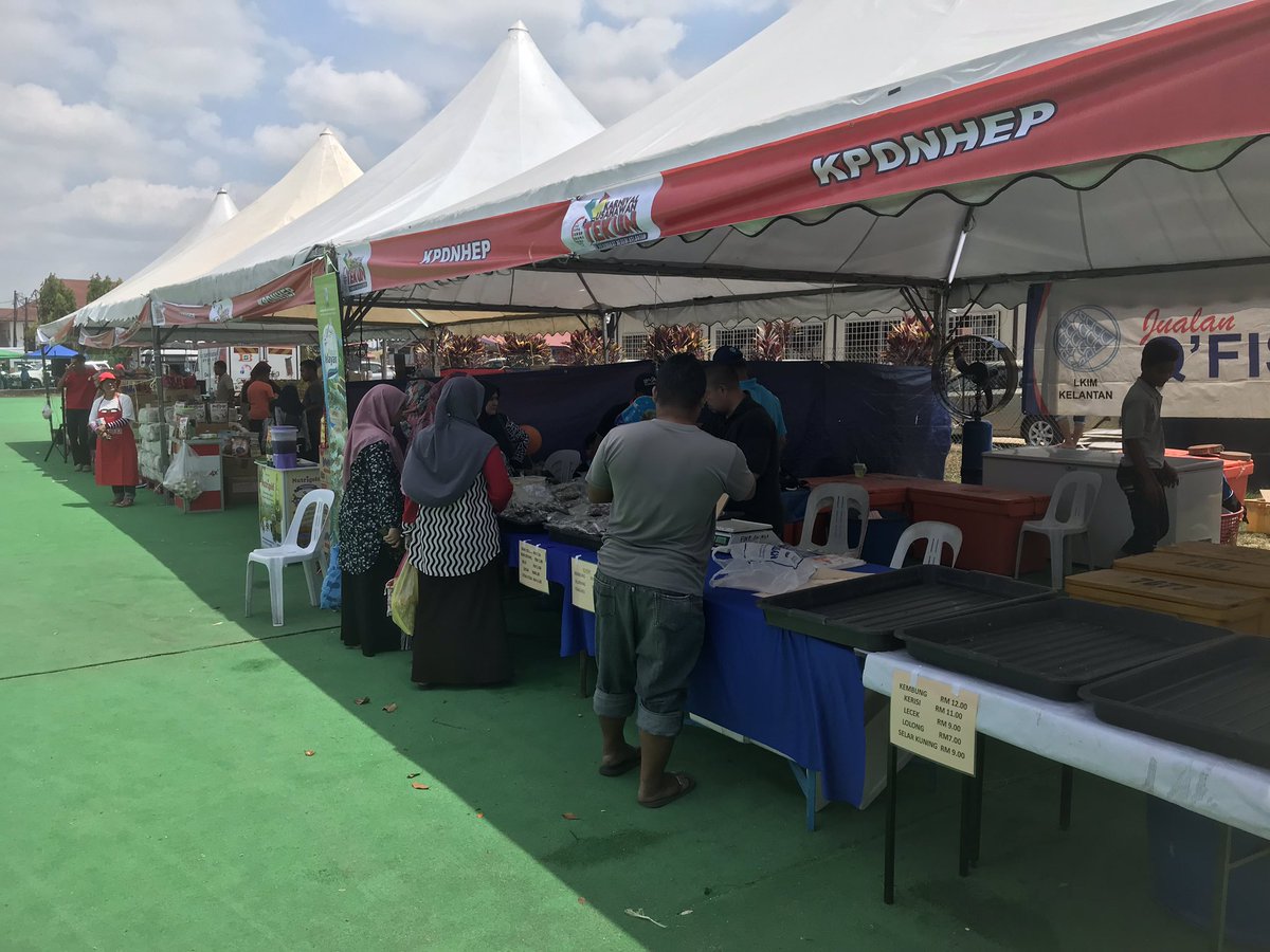 PNKBachok's tweet photo. PNK Bachok di Jualan Karnival Tekun Tanah Merah bmula 8-9 Mac 2019.. #qfis #OurFoodOurFuture #LKIM https://t.co/hYoY3hH858