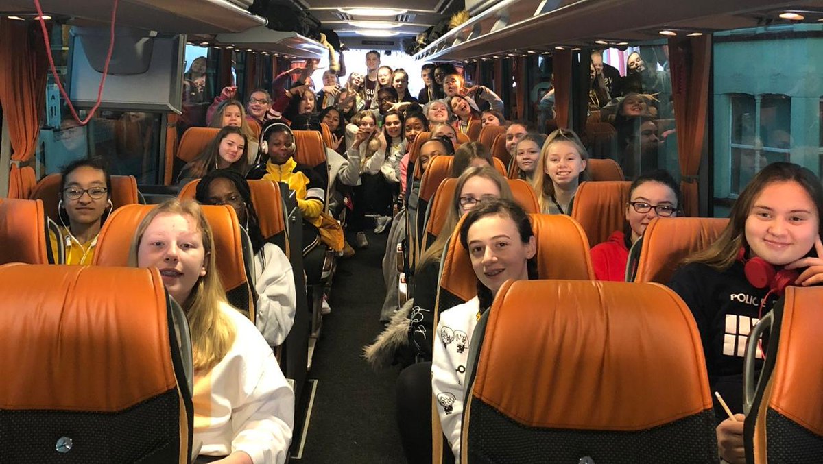 chathamgrammar's tweet photo. Bright and early our students on the coach on their way to Ypres this morning!
#travel #education #schoolvisit
#UKAT
#CGSG https://t.co/q1Zarw4q94