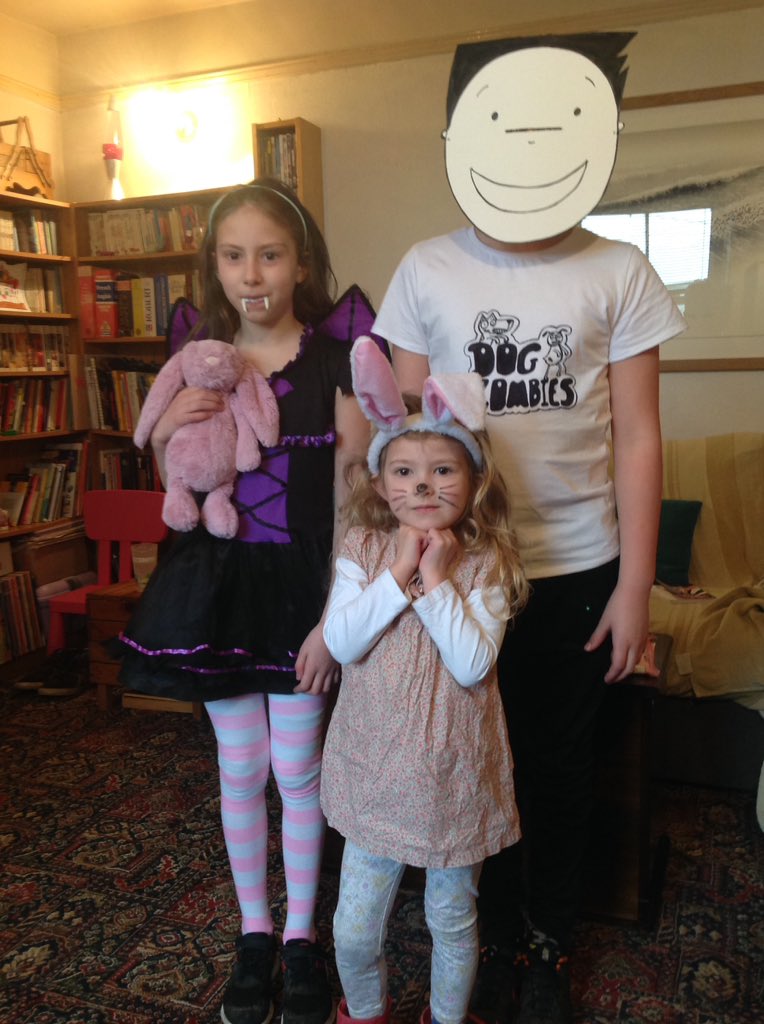 Jeffwni's tweet photo. I give you Isadora Moon, by the brilliant Harriet Muncaster, Tom Gates, by the excellent Liz Pichon and Cotton Tail, from Peter Rabbit's Tales, written by Renée Zellweg— I mean Beatrix Potter!
#nationalbookday #adayafter https://t.co/o75r75dmcl