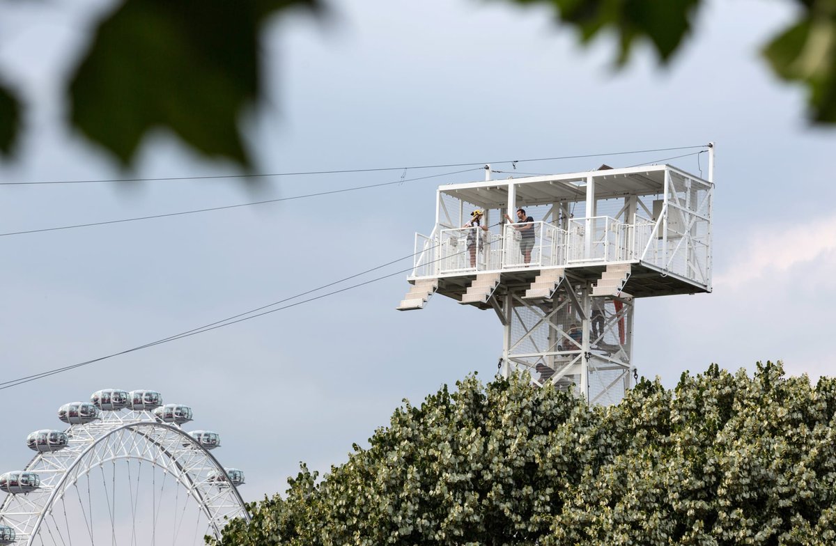 That Friday feel is...stepping off the edge 🤗 #FridayMotivation

Book your summer '19 tickets now: bit.ly/2EFmSk2