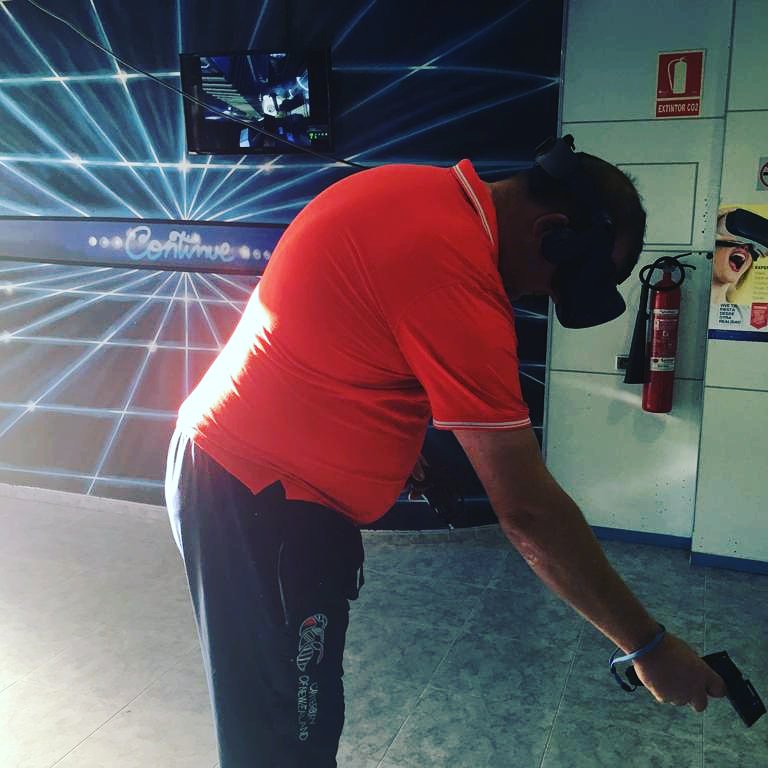 VR_Mollet's tweet photo. ¿Llega el #diadelpadre y no sabes que regalar?, pásate y regala bonos de #realidadvirtual #regalosoriginales #experiencias #mollet #VallesOriental https://t.co/dDGWWTdG2w