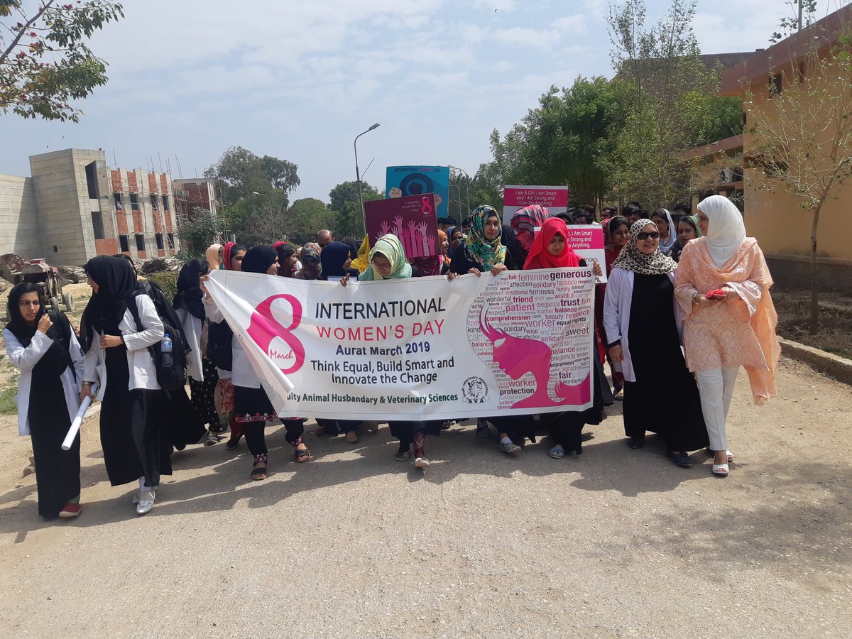 halar_arijo's tweet photo. International Women's Day 2019. 
We Students of FAH&amp;Vet:Sciences celebrated this valuable day with Respectable Teachers..!!
#ThinkEqual,
#ThinkPositive 
&amp; #Respect. ♥
Happy Women's Day
#InternationalWomensDay https://t.co/JReKKfBMUH