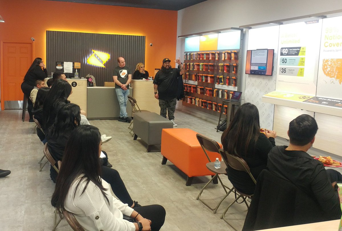 Casey Fernandez tweet media