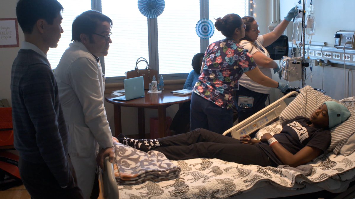 On <a href="/60Minutes/">60 Minutes</a> this Sunday, we followed the journey of a young woman being treated with gene therapy for what had been bone-crushingly painful sickle cell anemia. Spoiler alert: happy ending. <a href="/CBSEveningNews/">CBS Evening News with Tony Dokoupil</a> <a href="/CBSThisMorning/">CBS Mornings</a> <a href="/CBSThisMorning/">CBS Mornings</a> <a href="/NIH/">NIH</a> <a href="/CBSSunday/">CBS Sunday Morning 🌞</a> #sicklecell #GeneTherapy