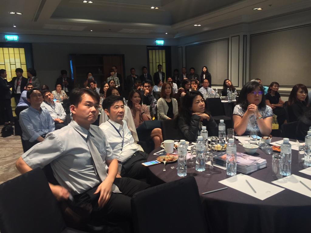 ApacLumenis's tweet photo. Another highlights of the Dinner symposium with Dr. Reiko Arita, M.D. Tokyo, Japan, speaking on the topic "Lumenis M22 OPT- Revolutionary IPL Technology for Dry Eye treatment."
#Bangkok #DryEyeTreatment #DryEye #Ophthalmologist #M22OPT #APAO2019 #APAO #EmPowerYourVision https://t.co/YNFiiWGOL6