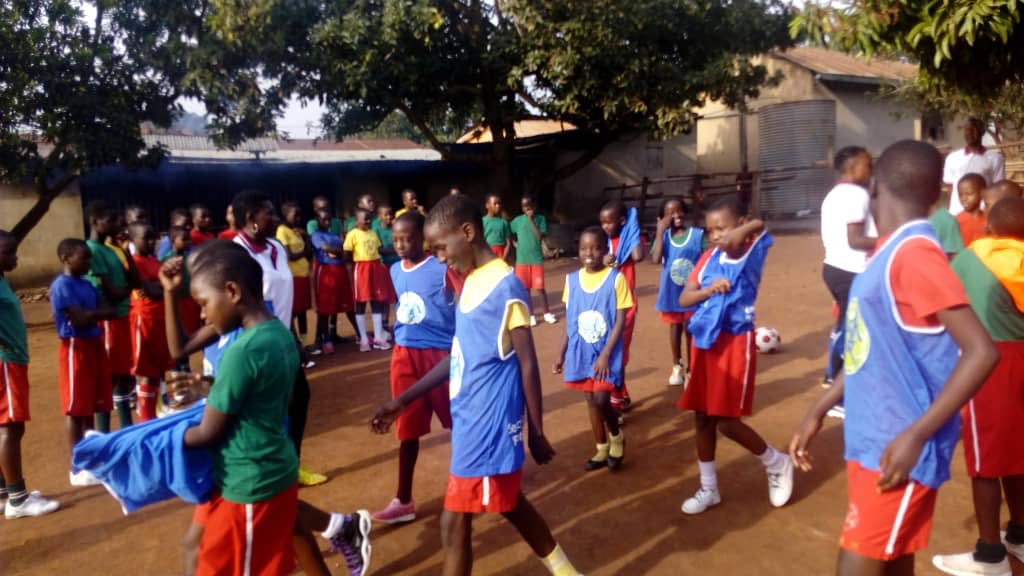 jeansseninde's tweet photo. To kick start off this campaign, the 1st school and district is Kidde Primary School located in Wakiso district, Kasangati. 

We want to support and inspire young girls from grassroots to play ⚽ + 🎓 
#10districts
#10Schools
#10girls
#10educationopportunities
#CreatingForWomen https://t.co/kyOmMPhiWW