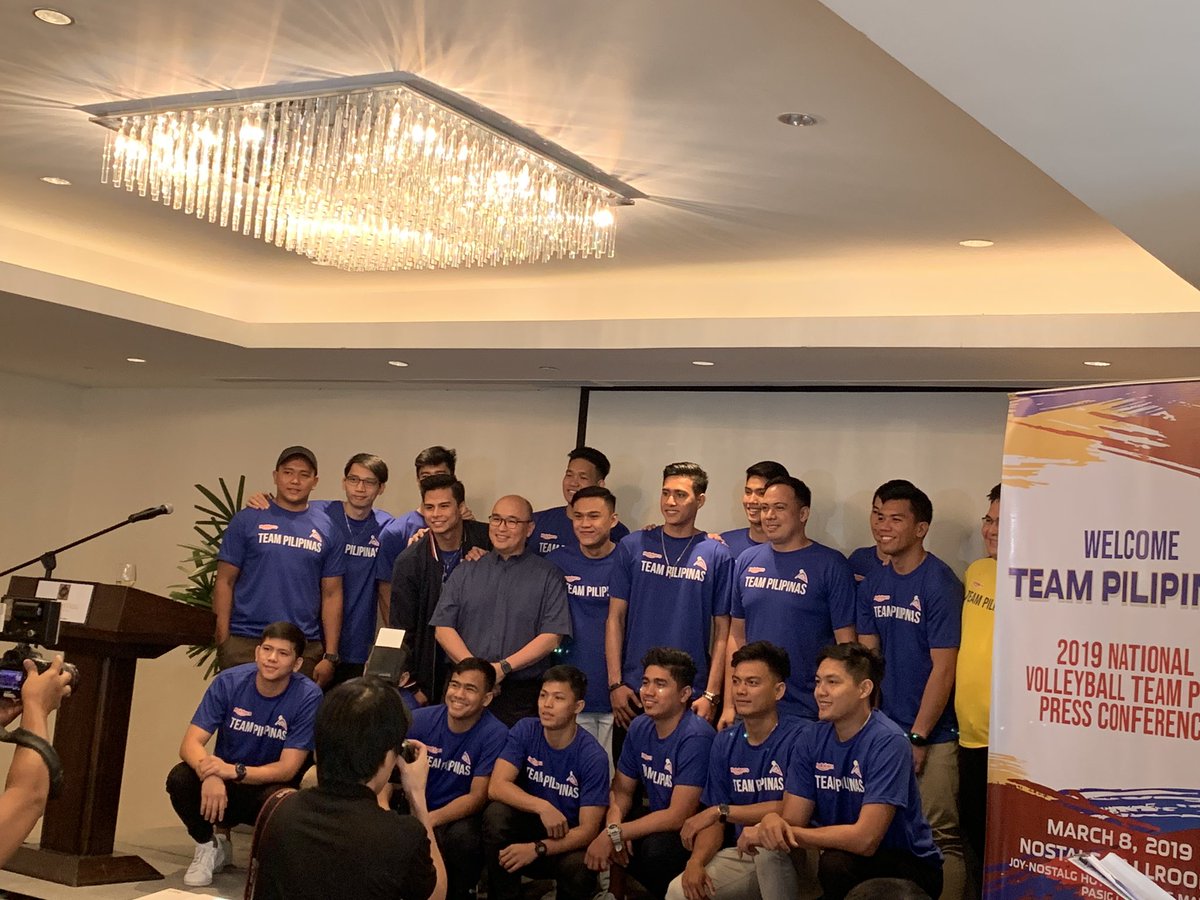 lizanne_927's tweet photo. Your Philippine Volleyball National Team🇵🇭
#Sambansa https://t.co/uoEqCSE7UE