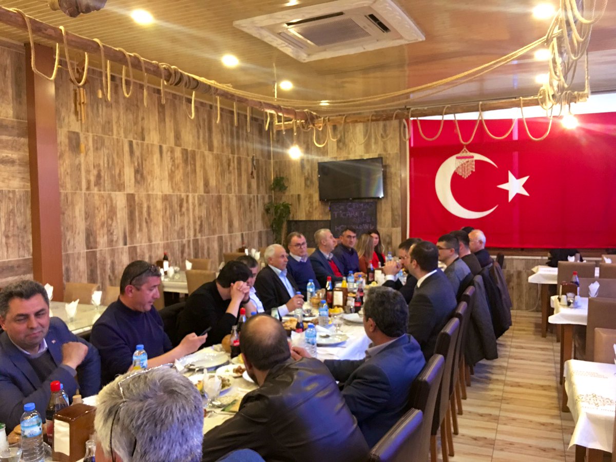 afyonabigem's tweet photo. Çay Ticaret ve Sanayi Odası’nın davetlisi olarak katıldığımız toplantıda Yönetim Kurulu ile tanıştık ve @afyonabigem faaliyetlerini anlattık. https://t.co/QK7VyKfm8f