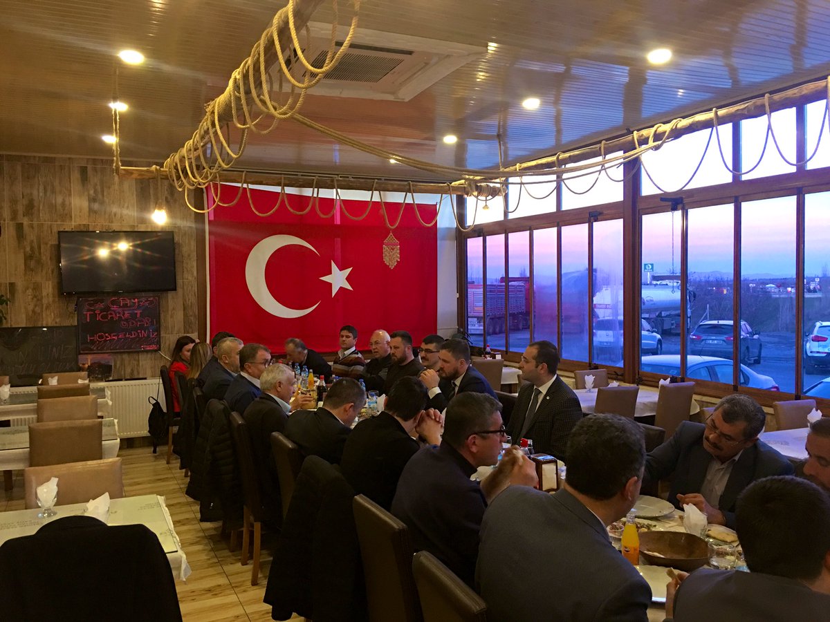 afyonabigem's tweet photo. Çay Ticaret ve Sanayi Odası’nın davetlisi olarak katıldığımız toplantıda Yönetim Kurulu ile tanıştık ve @afyonabigem faaliyetlerini anlattık. https://t.co/QK7VyKfm8f