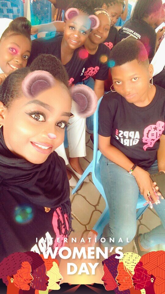 Chamayma's tweet photo. Happening now, we're celebrating the #IWD2019 at @appsandgirls with @tigo_tanzania and the @usembassytz. Think equal, build smart, innovate for change
#IWD2019 #TechisFemale
#BalanceforBetter
#AppsandGirls
#usembassy
#Jovia2019 https://t.co/aIj8h0x9w3