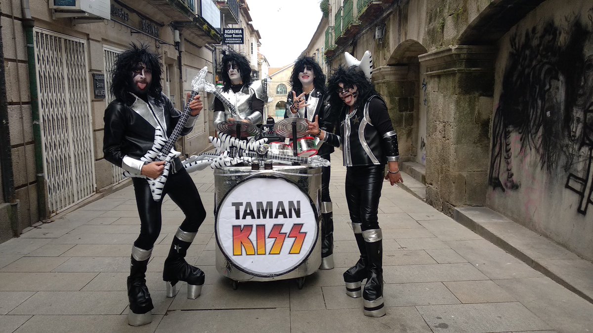 ostamancos's tweet photo. @KISSOnline What do you think about this??? https://t.co/6VBstyqqAy