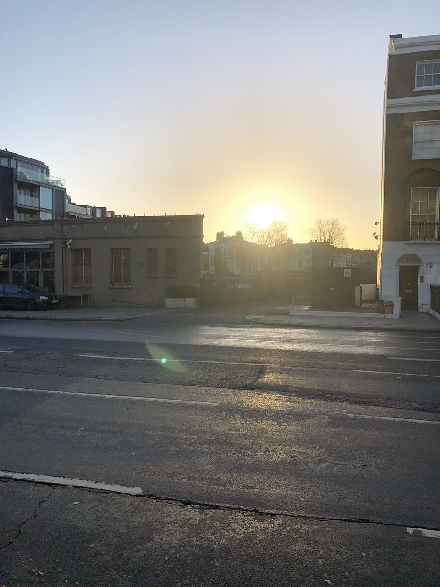 mrletissier's tweet image. So much better commuting in the daylight and even a bit of sun! @NBHSchool looking amazing. #SpringInMyStep