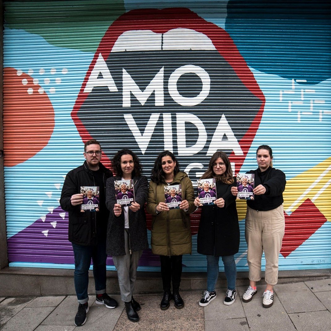amovidavigo's tweet photo. Hoxe paramos. En A Movida secundamos a folga do #8m e non publicaremos nada durante toda a xornada 💜  #DíadaMuller #FolgaFeminista #Igualdade #Paramos https://t.co/Kdl5git5Ix