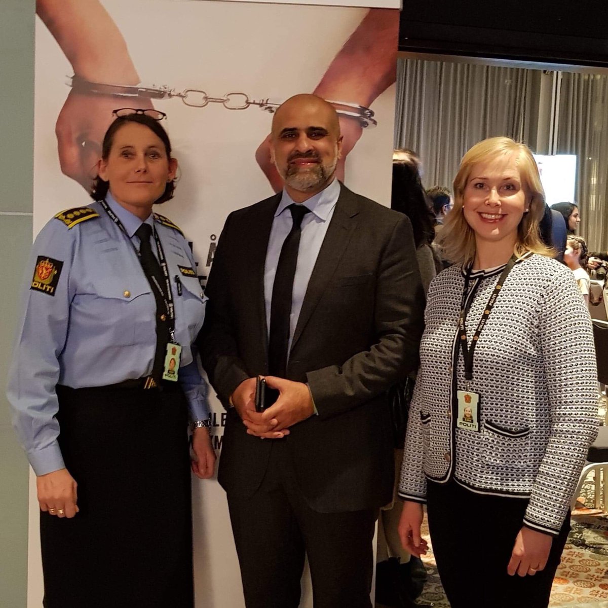 ninakbjorlo's tweet photo. Gender equality is a question of power. We live in a male-dominated world with a male-dominated culture. Only when we see women’s rights as our common objective will we begin to shift the balance-Antonio Gutteres UN-Happy Womens Day🇵🇰🇳🇴best wishes for 2019 @Diapraxis @SalmanSufi7 https://t.co/rVEEjrS1ZF