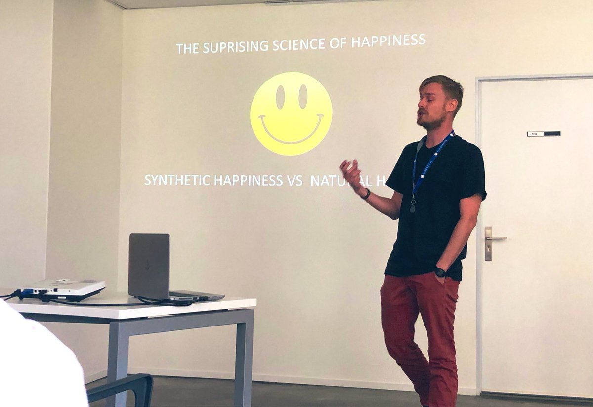 fantomdan's tweet photo. .@Gray04860546 educating us about natural happiness versus synthetic happiness. #CerebraLearning https://t.co/oqPrmd1D3y
