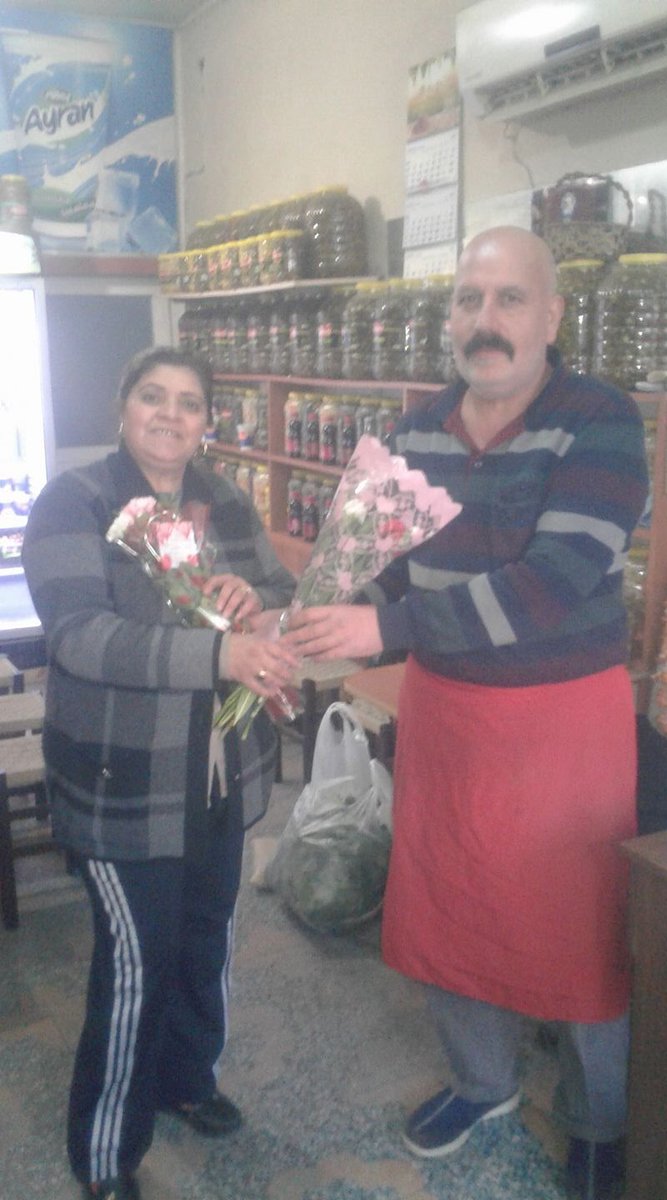 Kadınlar gününü enişten dileklerimlen kutlarım canım eeşim