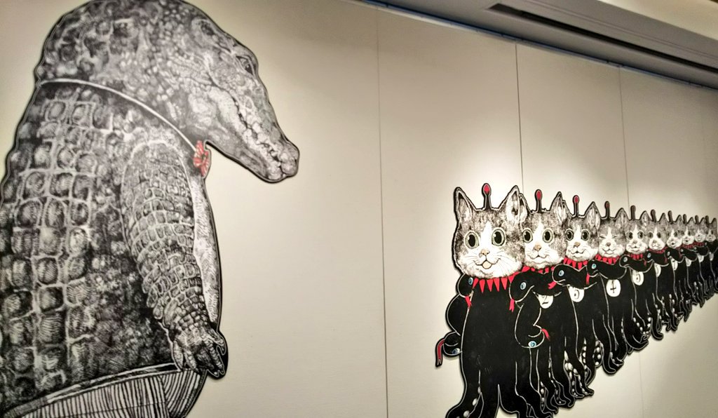 ヒグチユウコ展「circus」観てきました。
チケットからしてサーカスのチケット風で可愛い?
展示のしかたや音楽など凝ってて素敵だった。あと原画はやはり魅力かま増す。 