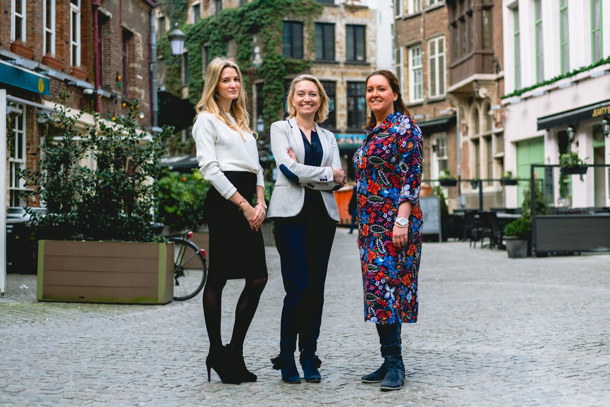 Vandaag in <a href="/tijd/">De Tijd</a> : Vrouwen, durf ervoor te blijven gaan. 💪 #internationalevrouwendag tijd.be/opinie/algemee…
