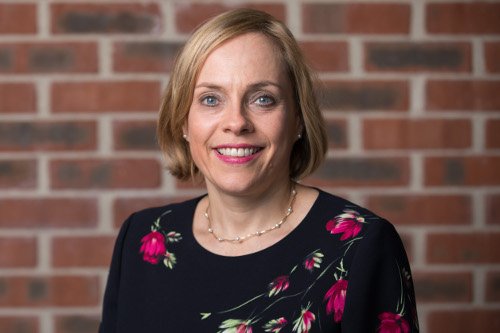 RoisinOCl's tweet photo. More of our inspirational role models: Dr Áine Ní Shé, Registrar &amp; VP for Academic Affairs, CIT. Read about Áine and more for #IWD2019 #THEAIWD @Dr_JosephRyan @THEA_Irl https://t.co/fO1JyCyWg6 https://t.co/WyELbzgWYa
