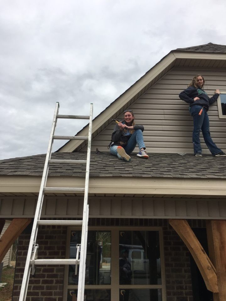 HurstHabitat's tweet photo. Having another great day with @HabitatBHAM! π¨βοΈ #ambassadorsofservice #carpediem #InternationalWomansDay https://t.co/UTjOKcqjkd