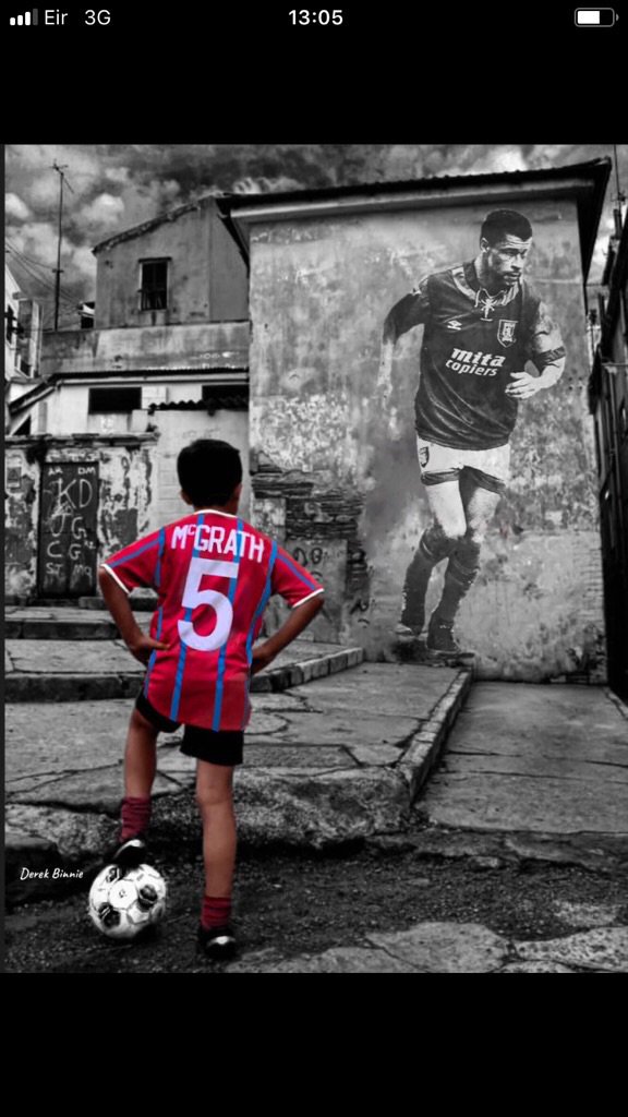 Absolutely humbled by this painting 😀 Derek Binnie if you are on here I thank you 👍🏼 

“Success is born out or faith, an undying passion and a relentless drive” ⚽️