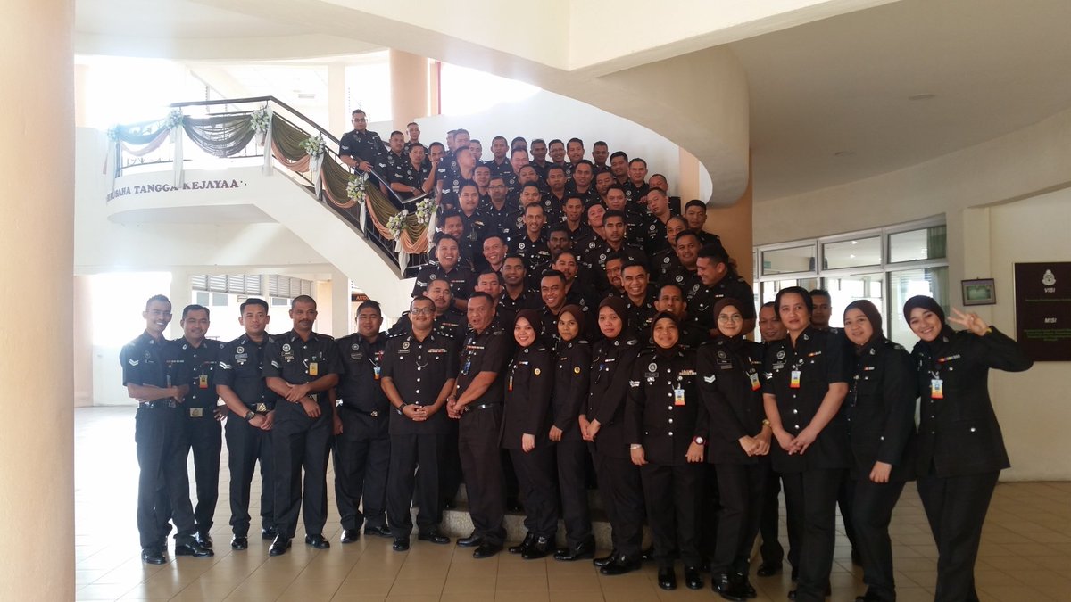 Jabatan Penjara Malaysia Logo / Jabatan Jabatan Penjara Malaysia Pride