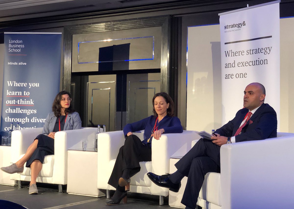 LBSMEC's tweet photo. Mona Ataya from @mumzworld and @PatriciaLetayf from FiveOneLabs our "Women Leaders: Power and Creativity" panel moderated by @Omarrbdour from @londonarabia 
#LBSMEC #InvestingInTransformation https://t.co/ukaI3A8zWM